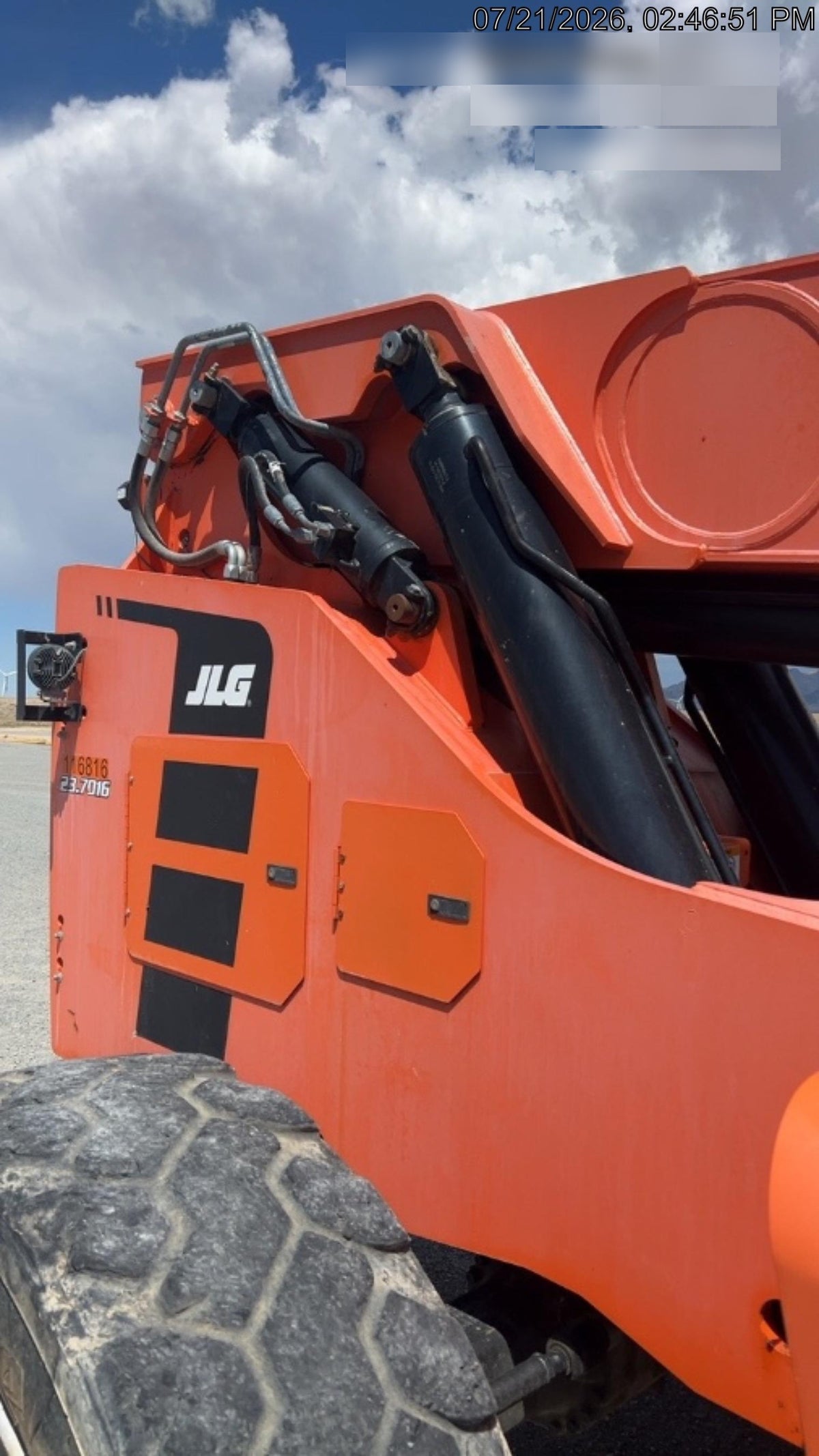 2020 SKYTRAK 12054
