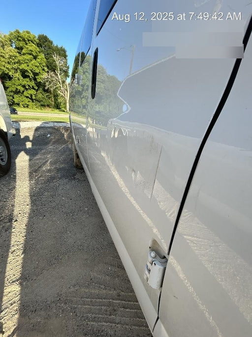 2023 CHEVROLET Express Van - Rental