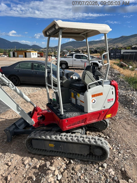 2023 TAKEUCHI TB216R