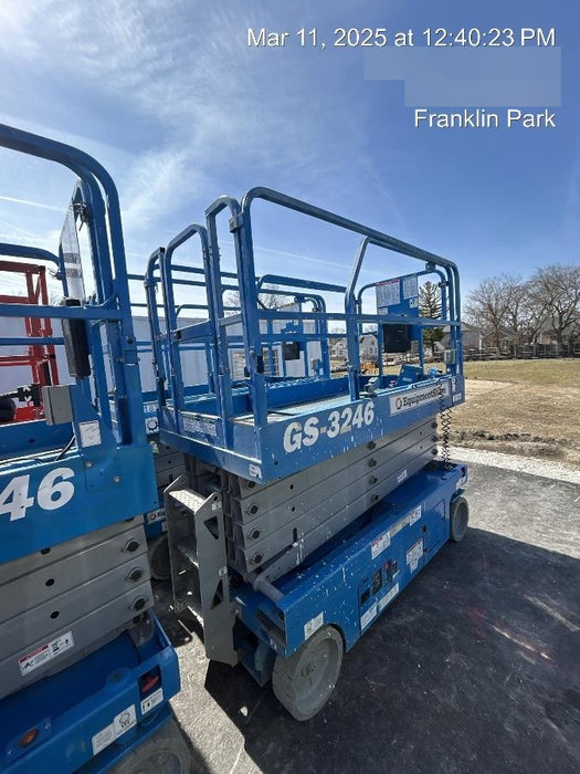 2018 Genie GS-3246 Genie GS-3246 w/Folding rails, Full height swing gate