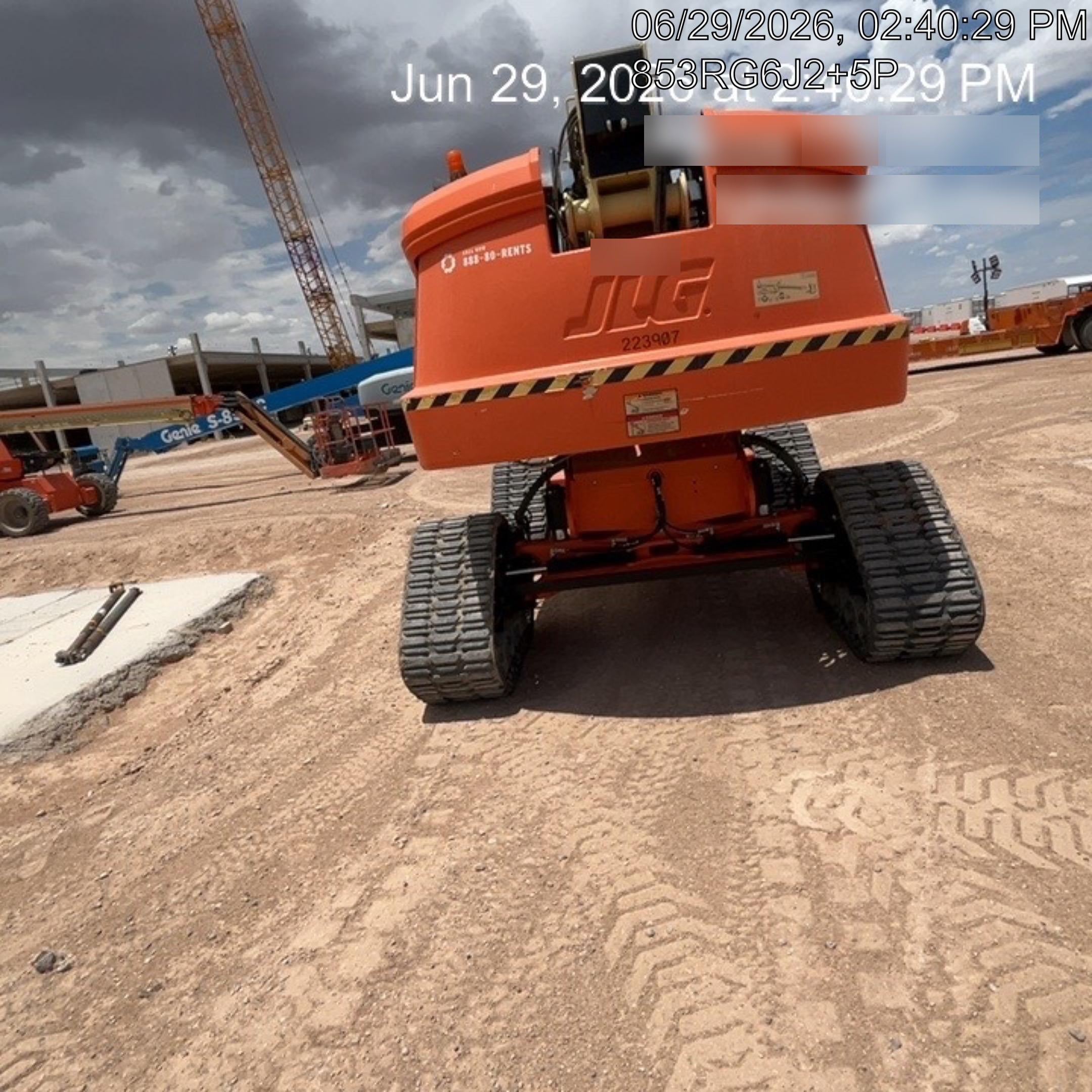 2022 JLG 660SJ Quad Track
