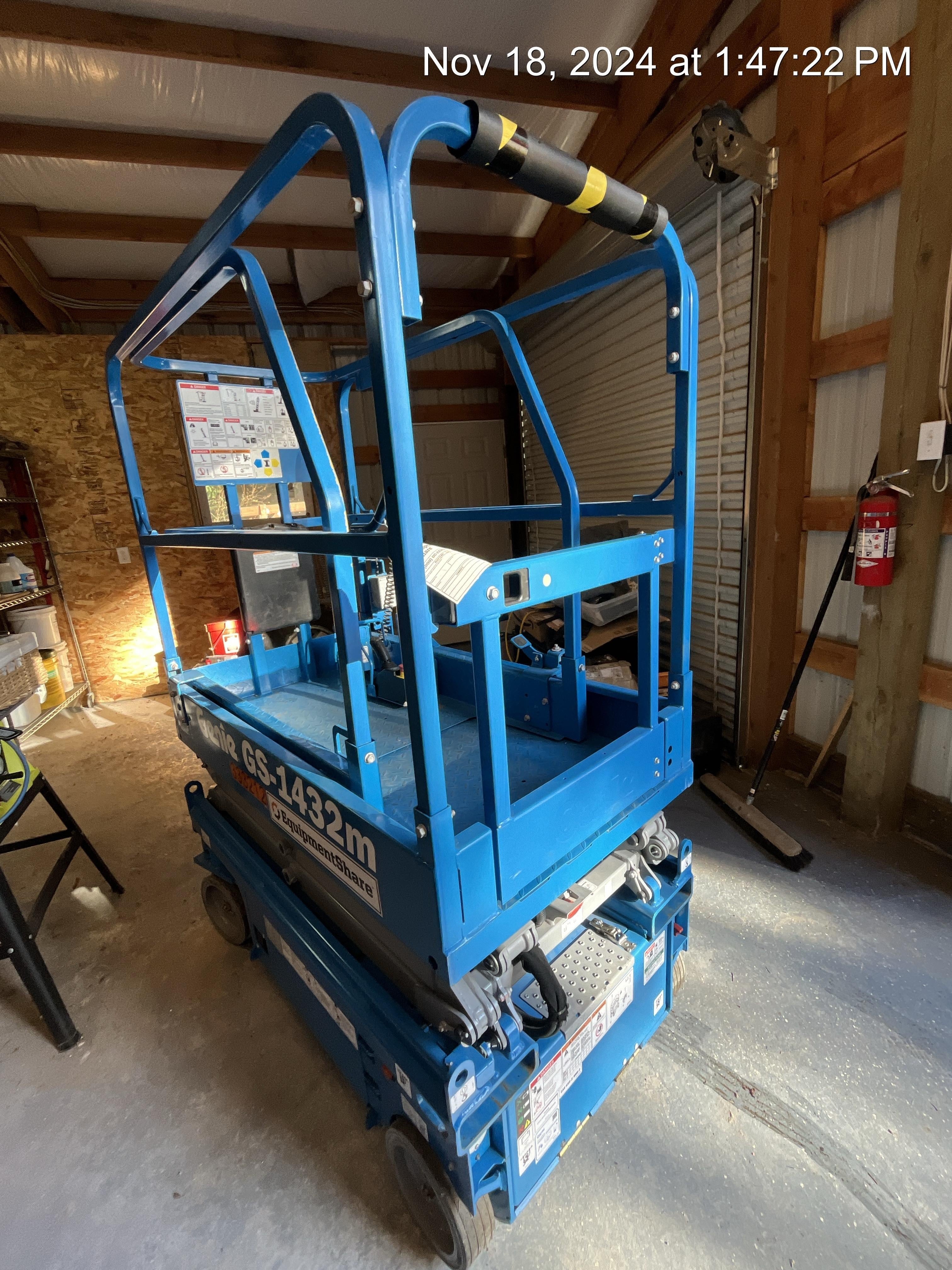 2023 GENIE GS-1432