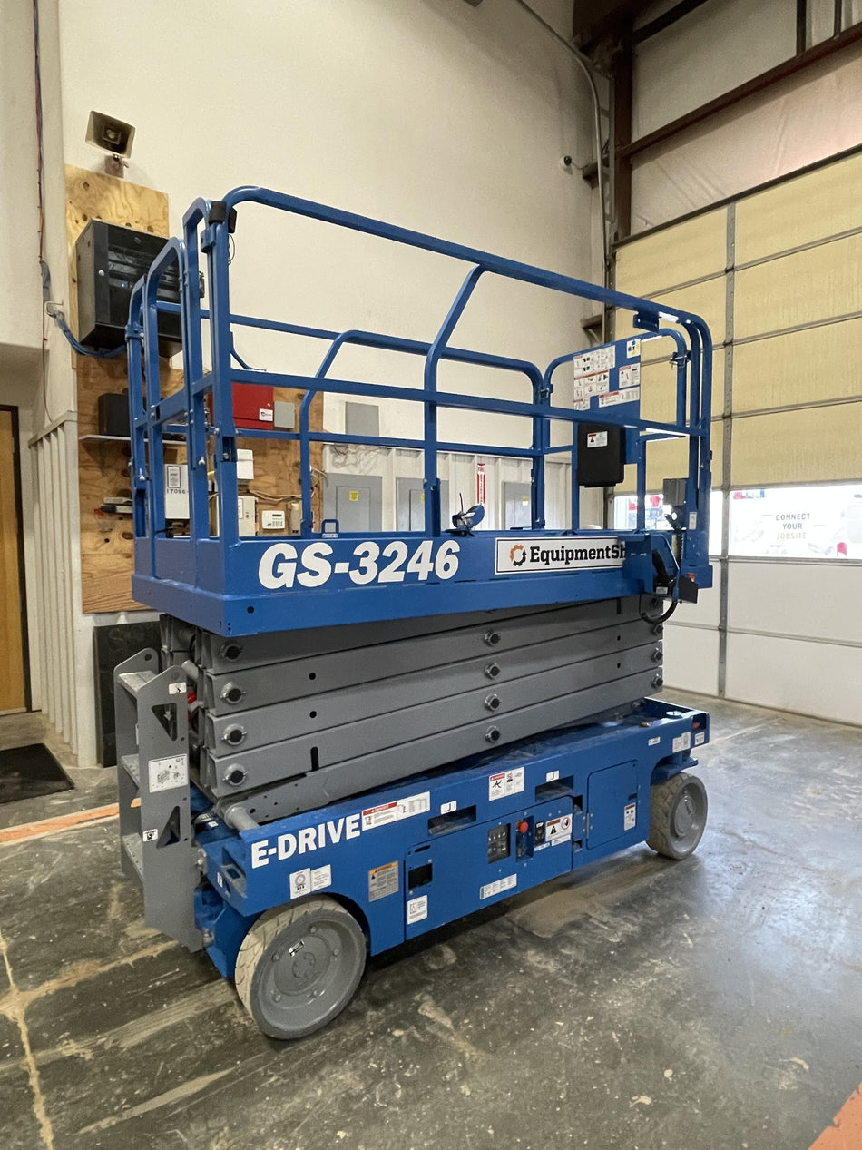2022 GENIE GS-3246