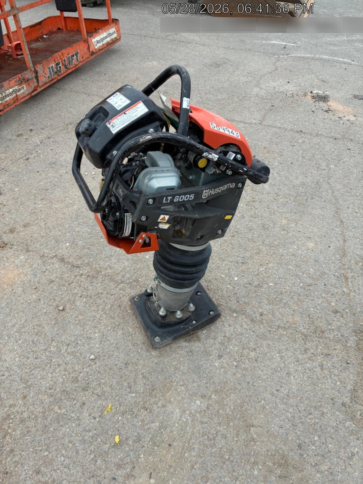 2025 HUSQVARNA LT6005