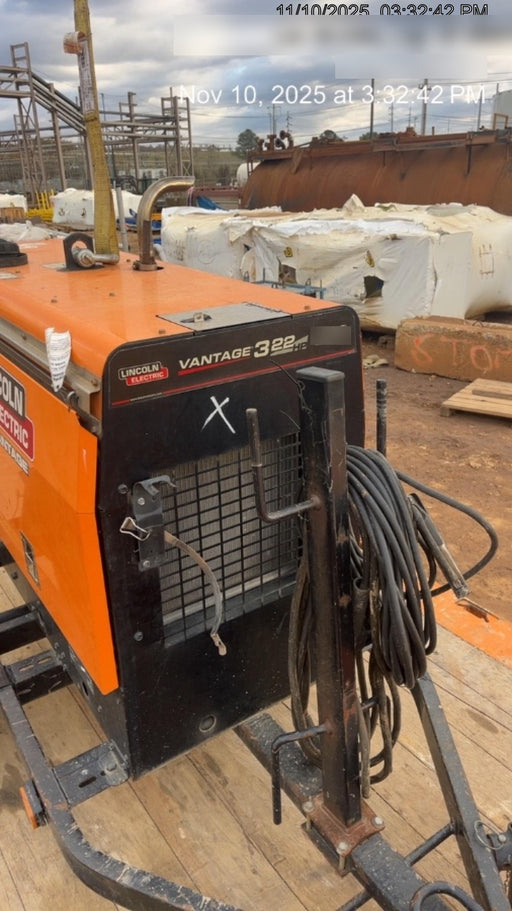 2021 Lincoln Electric Vantage 322 Vantage 322 Ready Pak 3 w/ Decals, ORANGE (includes trailer, cable rack, fender light kit) NO Telematics