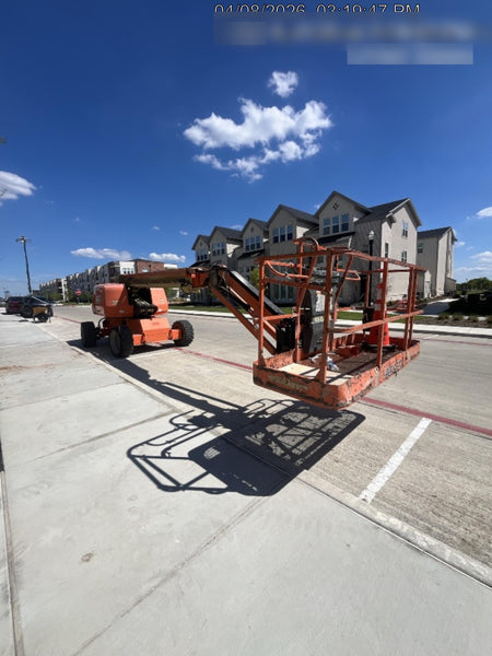 2018 JLG 660SJ