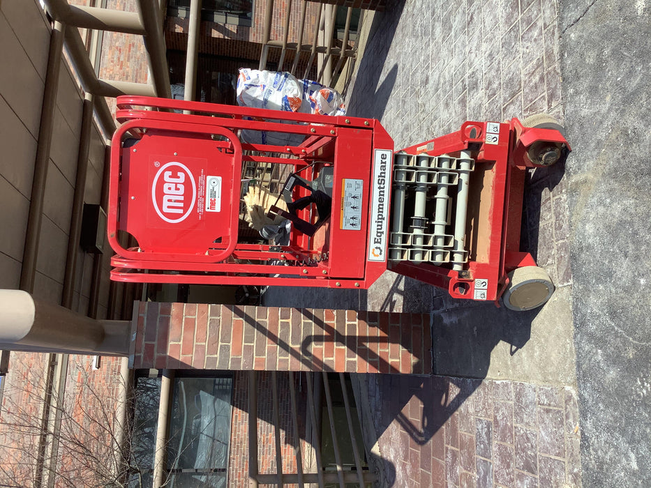 2019 MEC 1330SE Motion Alarm, Beacon, Includes MachineLink keypad and telematics device