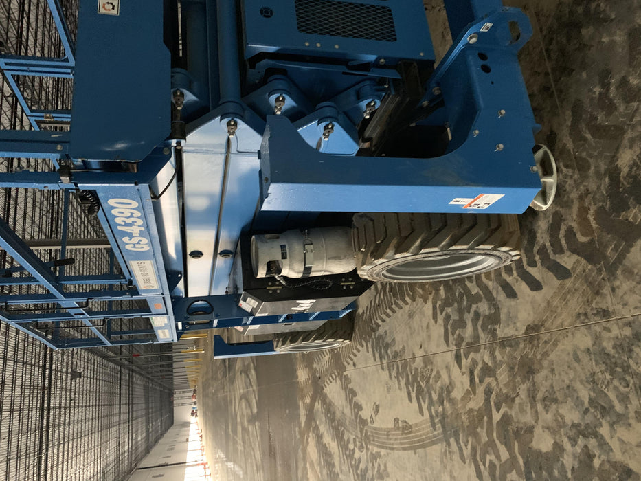 2020 GENIE GS-4390 RT