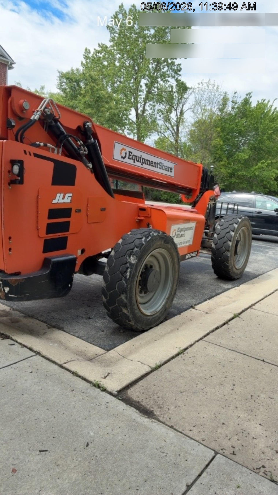 2020 SKYTRAK 8042