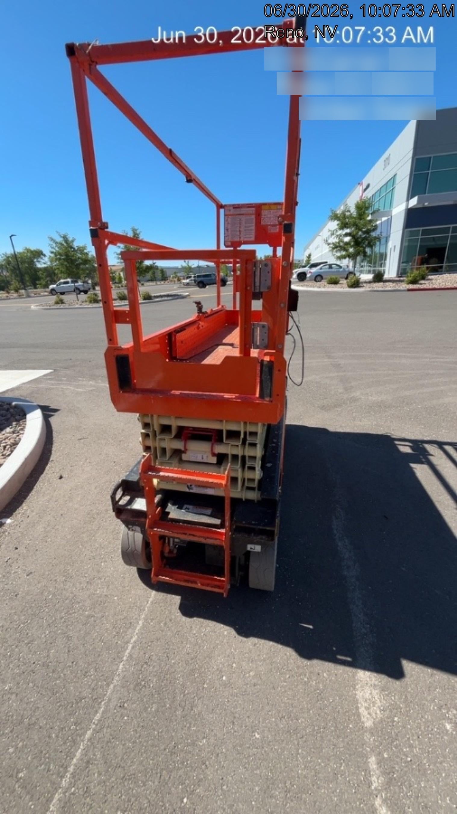 2022 JLG ES2632