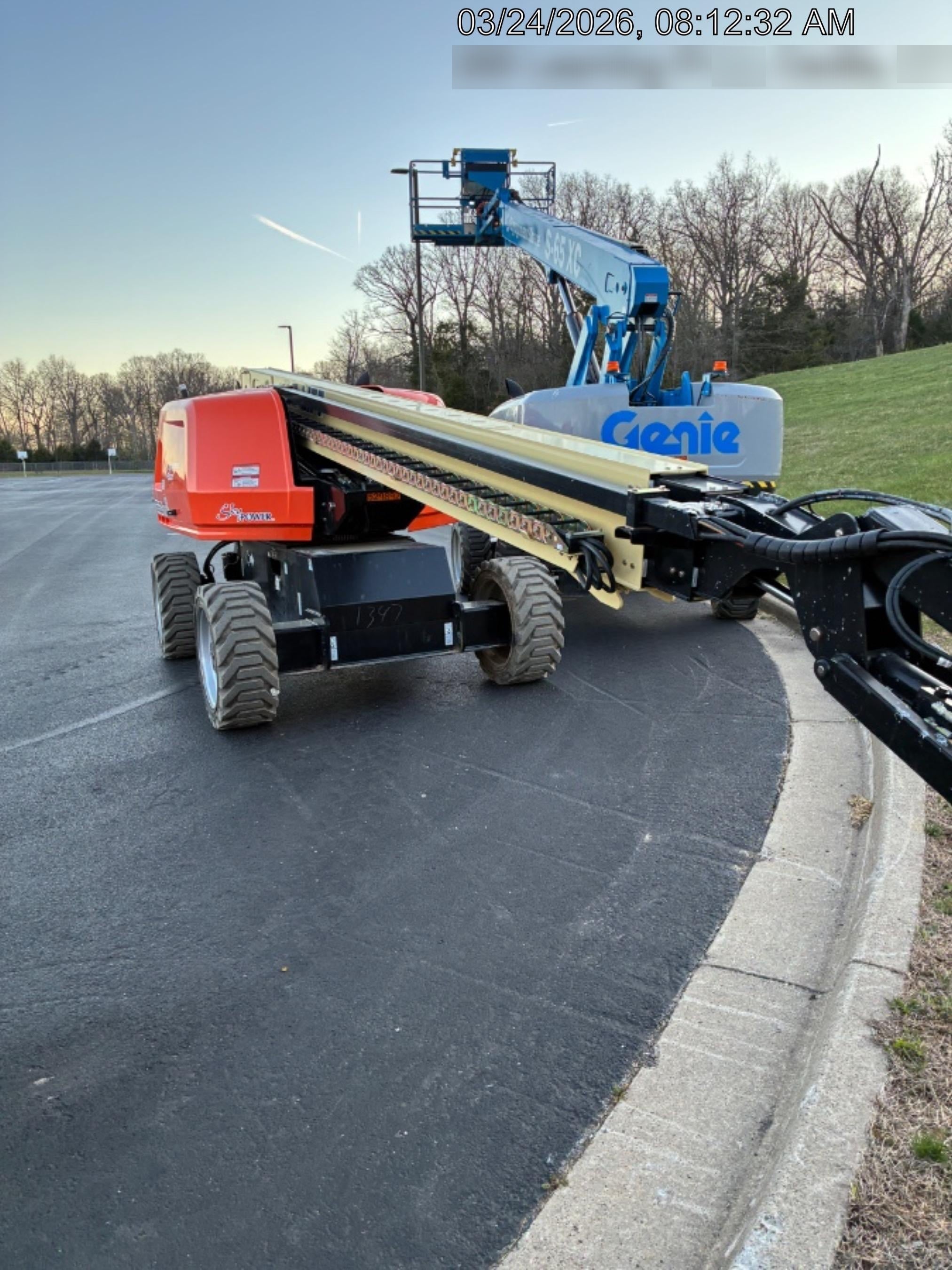 2025 JLG 660SJ