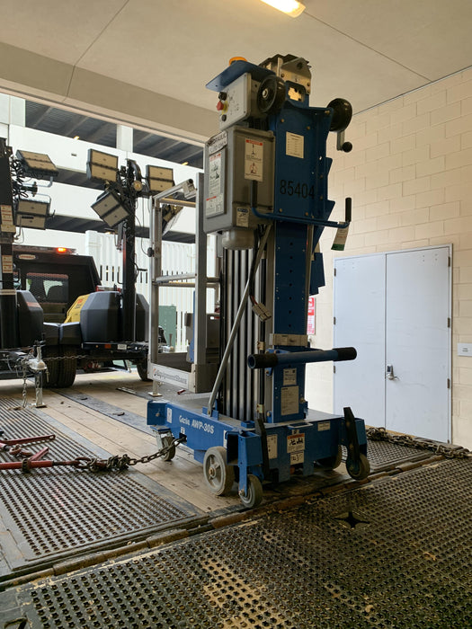 2021 GENIE AWP-30S DC