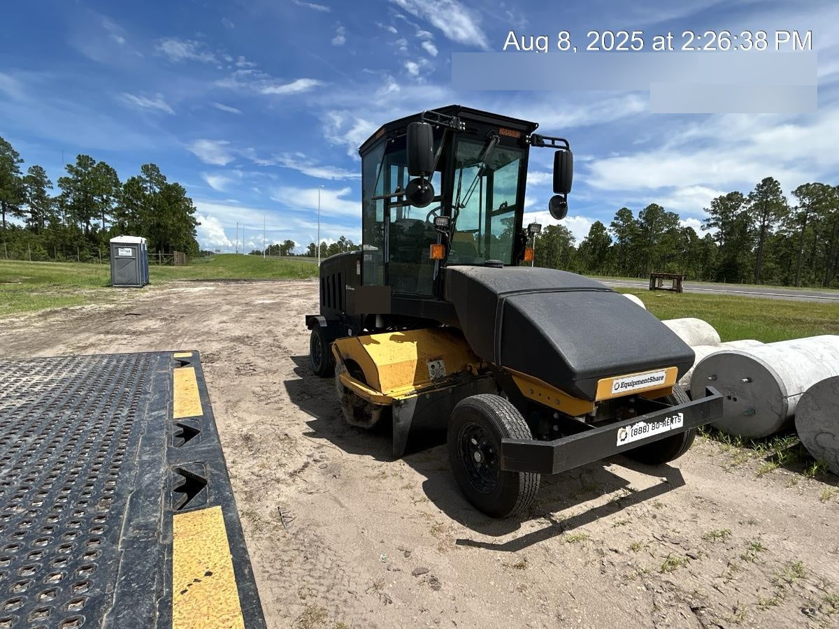 2022 LAYMOR SM450