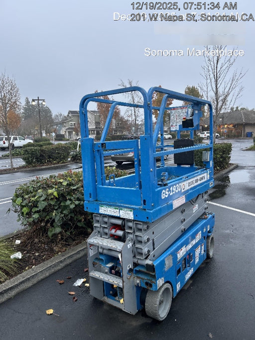 2019 Genie GS-1930 Half Height Swing Gate, 800W Inverter