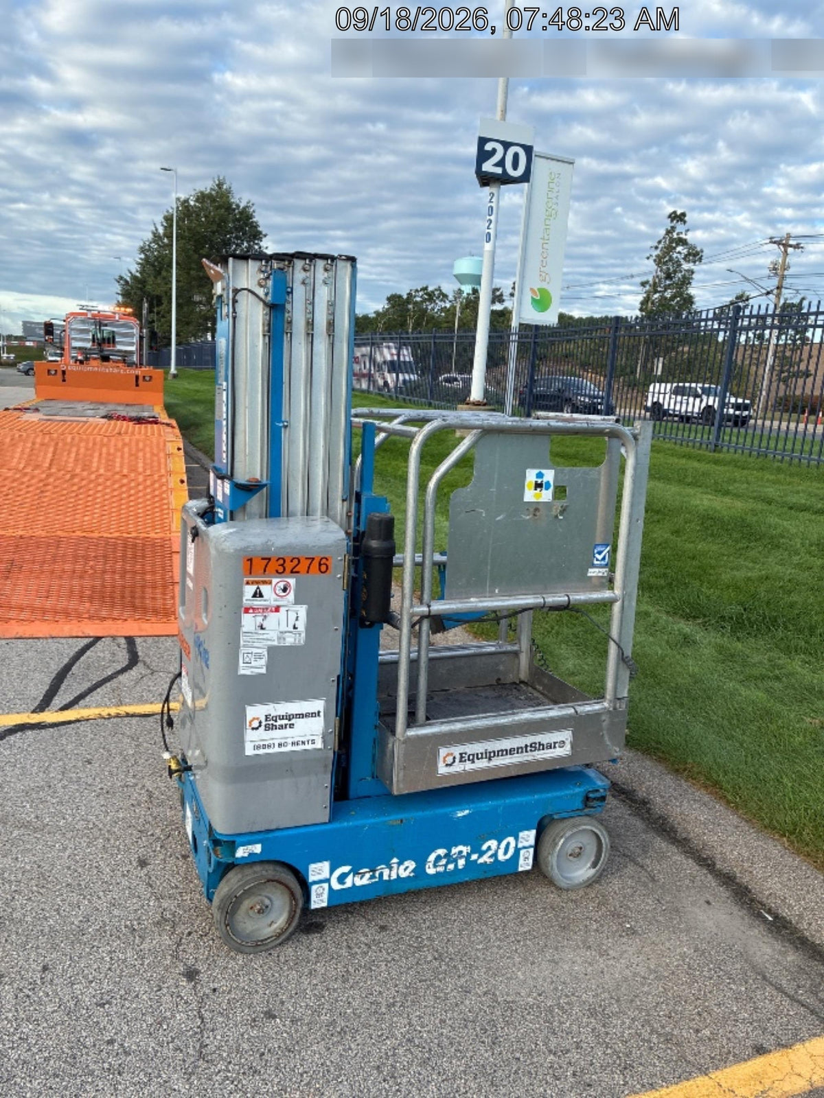 2021 GENIE GR-20