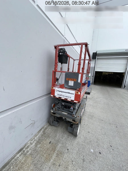 2020 Skyjack SJIII-3219 Solid NM Tires, Half height spring hinged entry gate, Dual Beacons, 800W Inverter