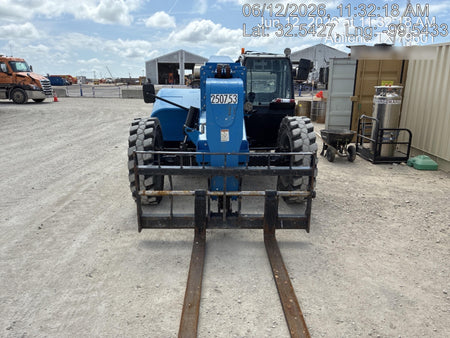 2022 GENIE GTH-844
