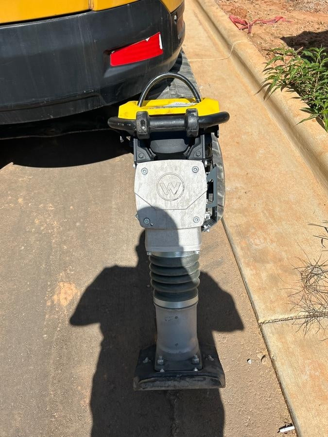 2025 WACKER NEUSON BS62-4Ab/28