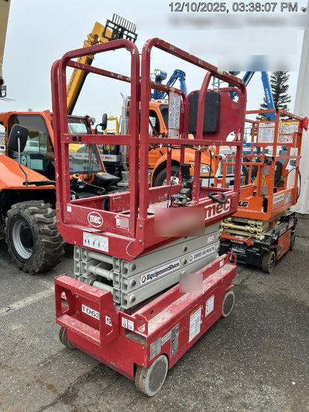 2020 MEC 1330SE Solid NM Tires, Steel Swing out Doors, LCS, Beacon, 900W Inverter