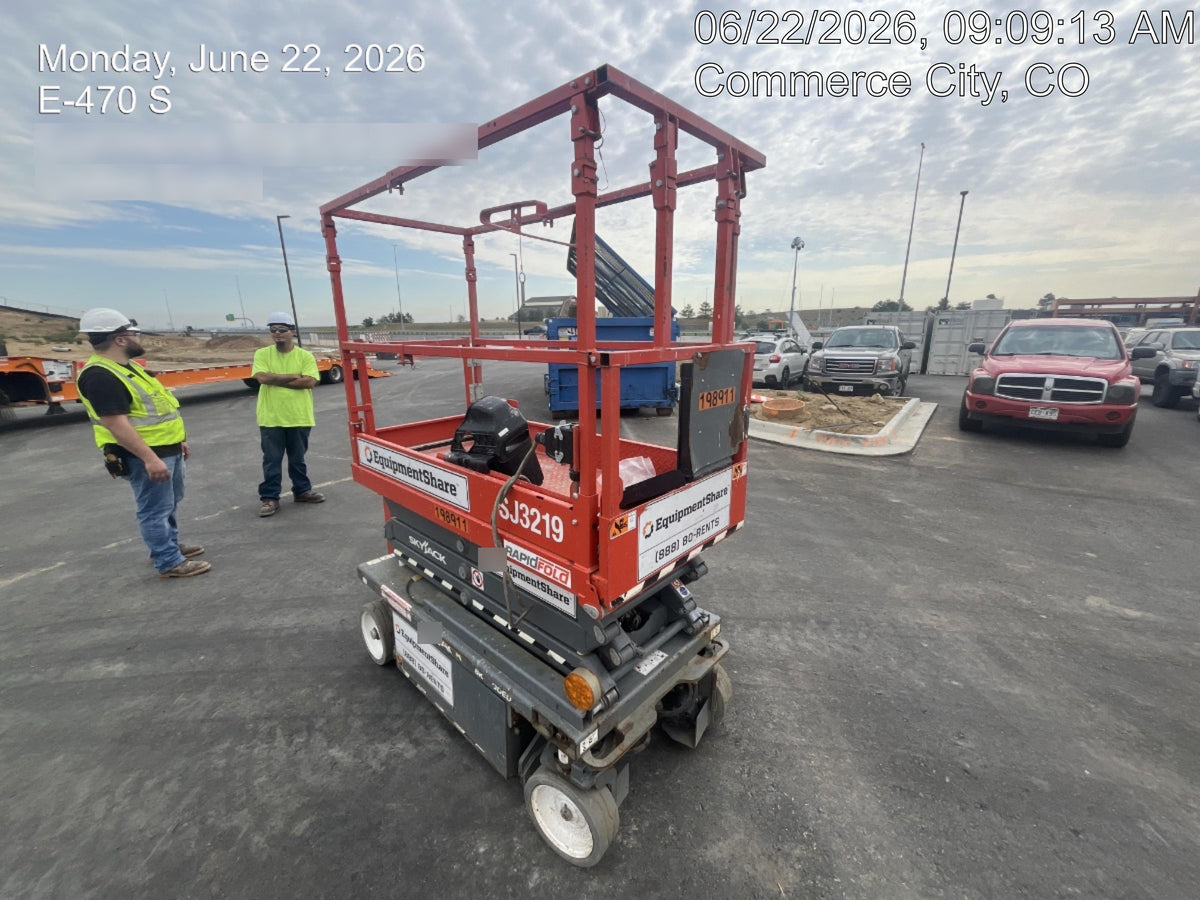 2021 SKYJACK SJ3219