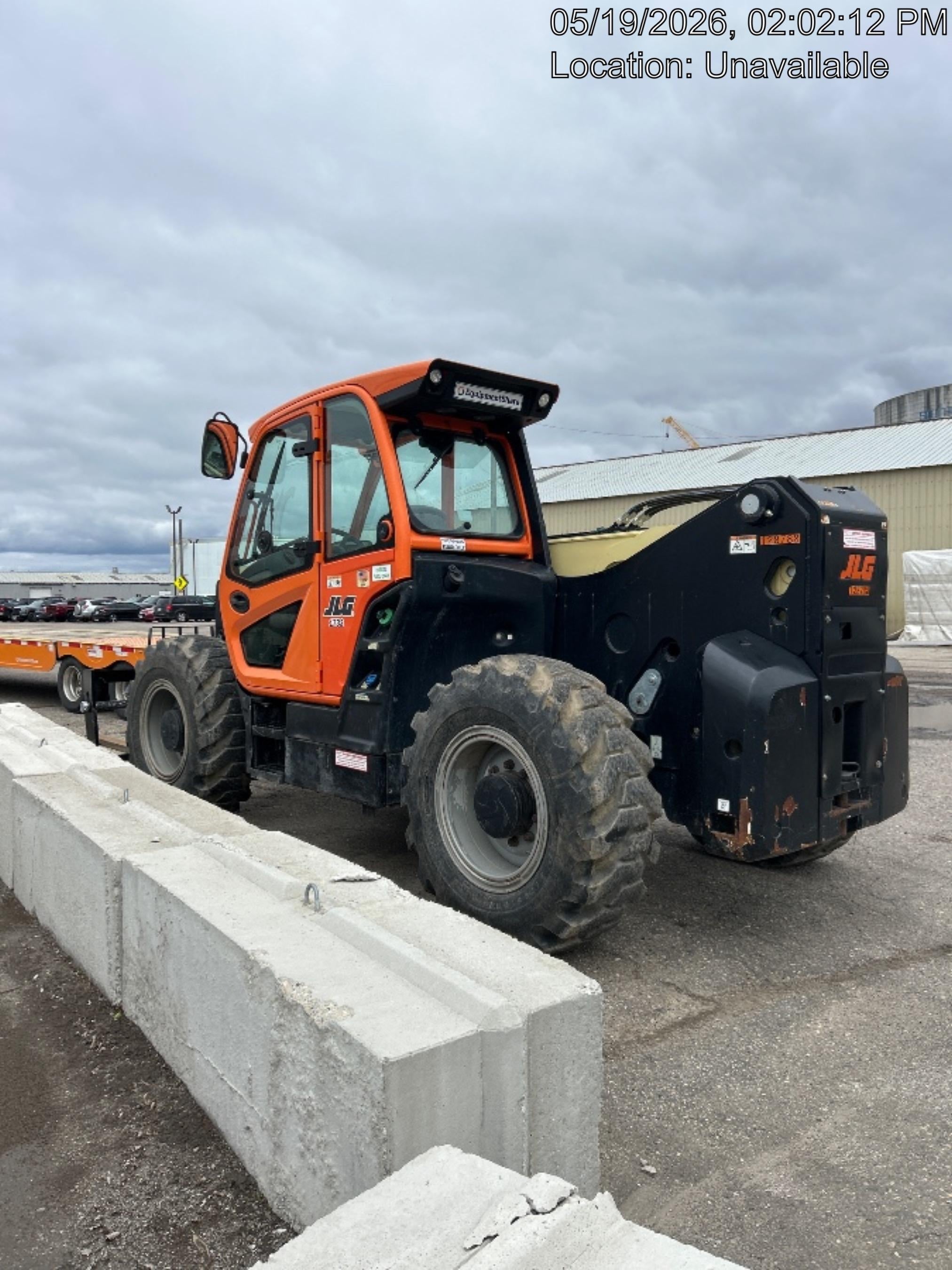 2021 JLG 1732