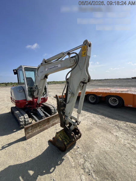 2024 TAKEUCHI TB235-2CR