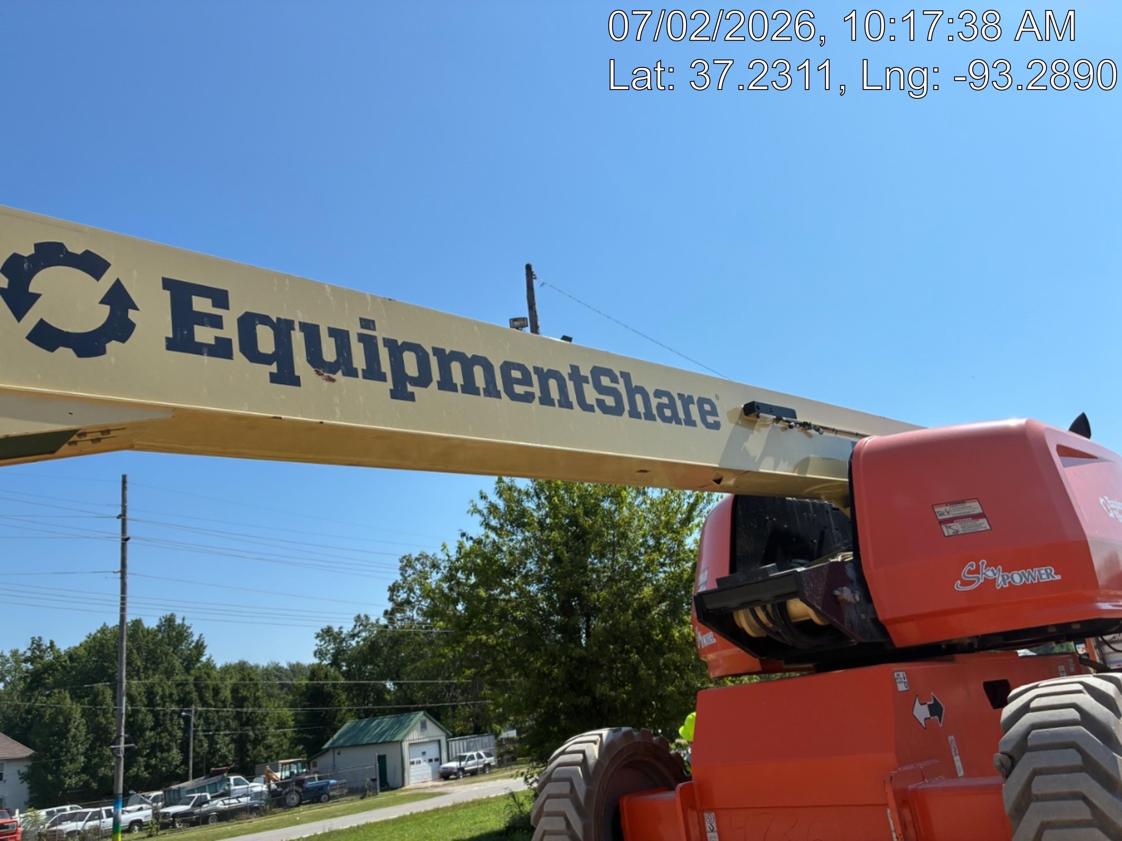 2022 JLG 660SJ