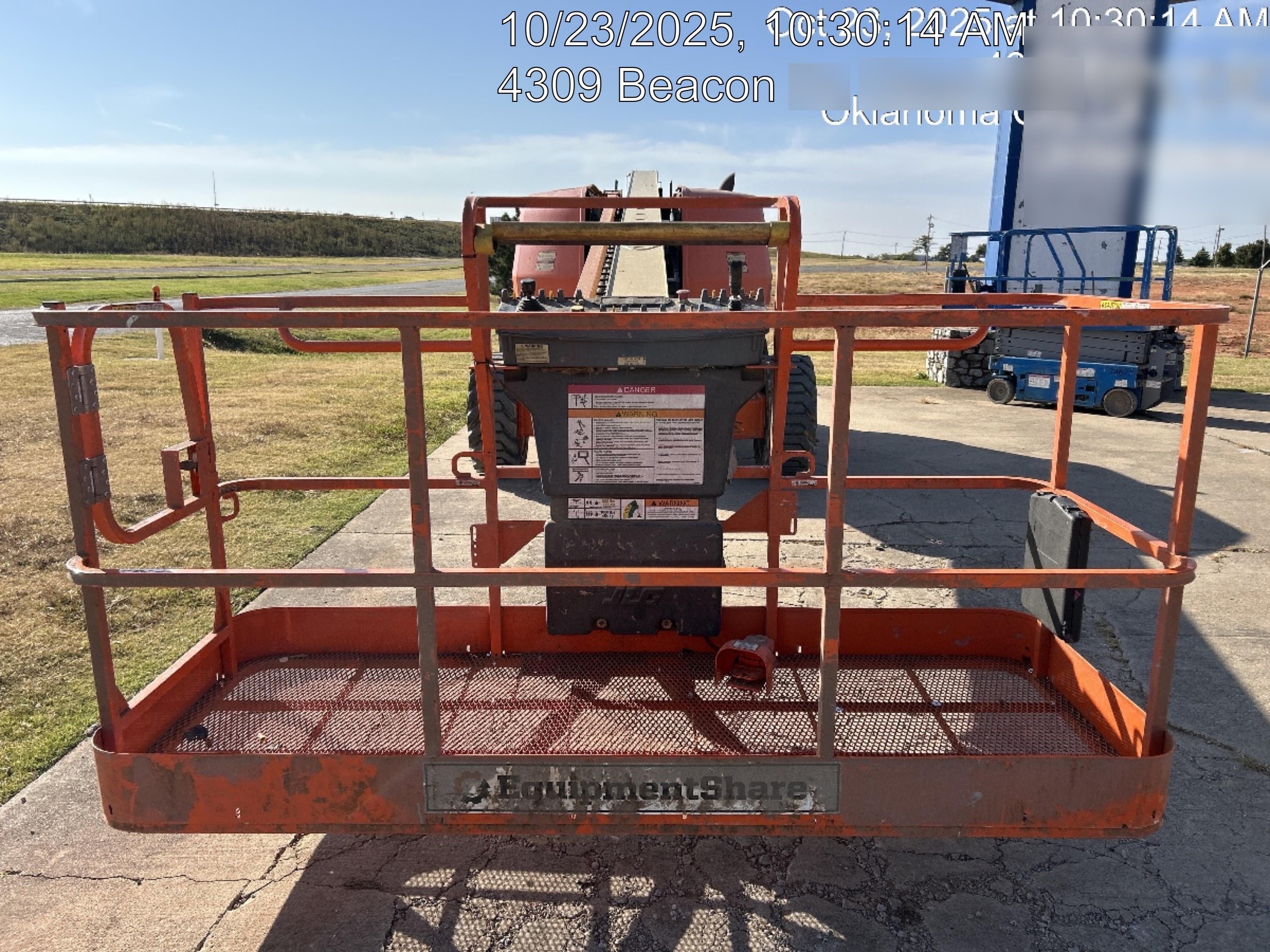 2019 JLG 600S 4WD
