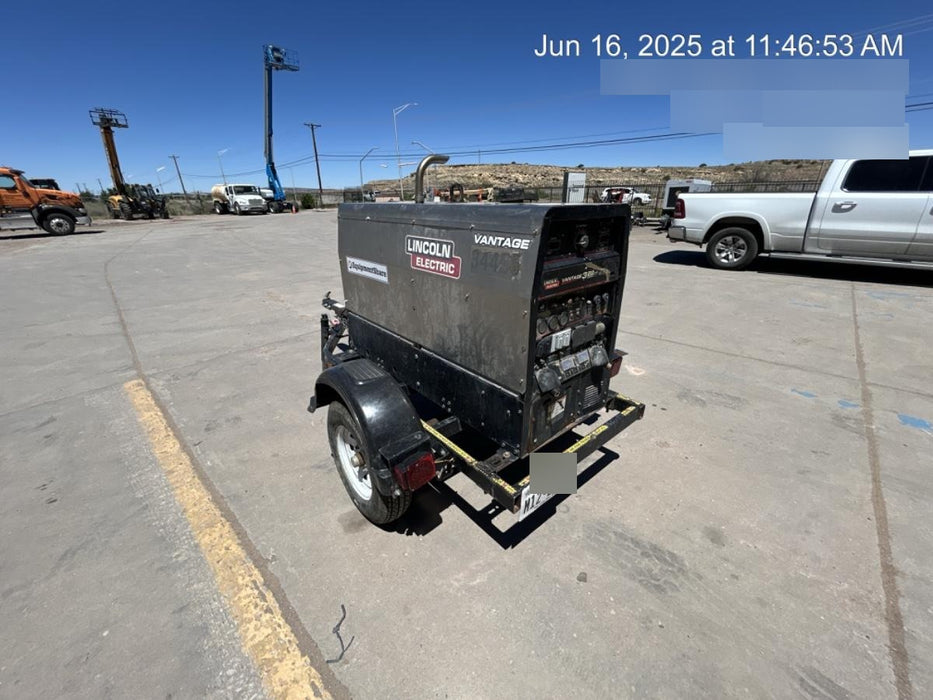 2019 Lincoln Electric Vantage 322 Welder Ready-Pak 3, Two wheel trailer, Fender and Light kit, Cable Rack