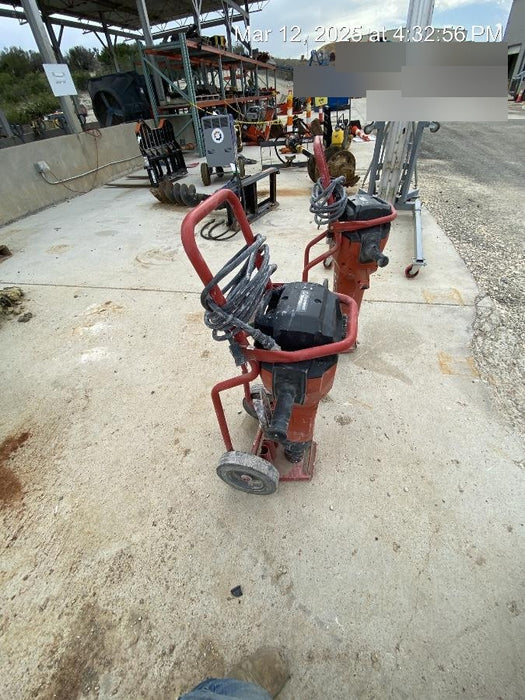 2022 HILTI TE 3000-AVR