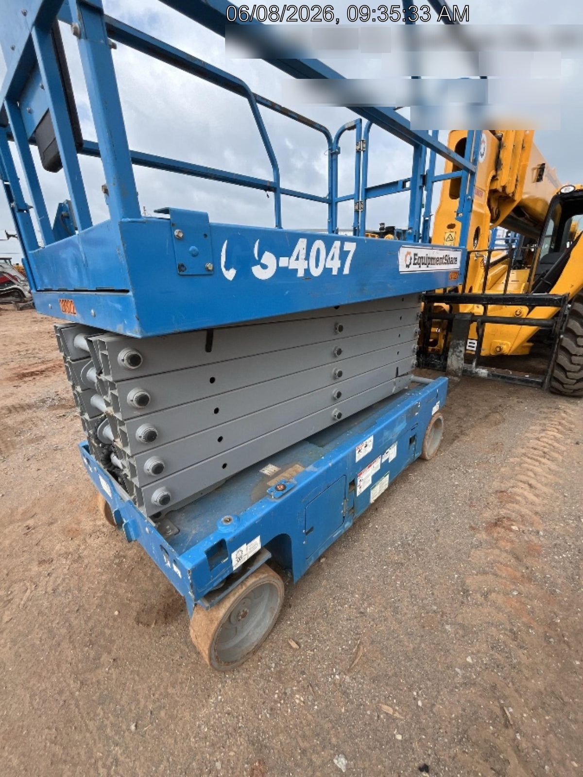 2018 GENIE GS-4047