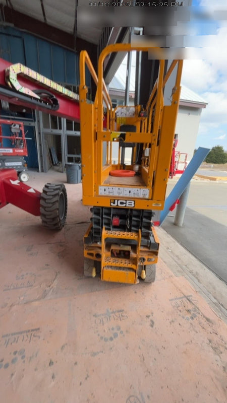 2023 JCB S1930E