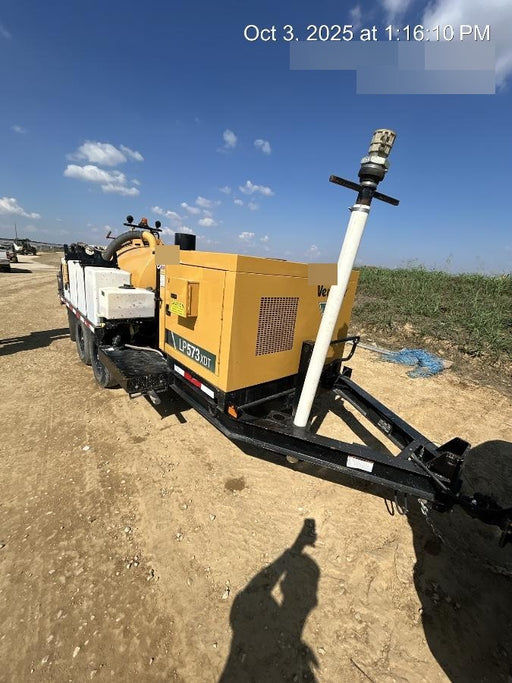 2022 Vac-Tron LP573XDT T4 Koehler Diesel Engine, 500 Gallon Debris Tank, x2 100 Gallon Water Tanks