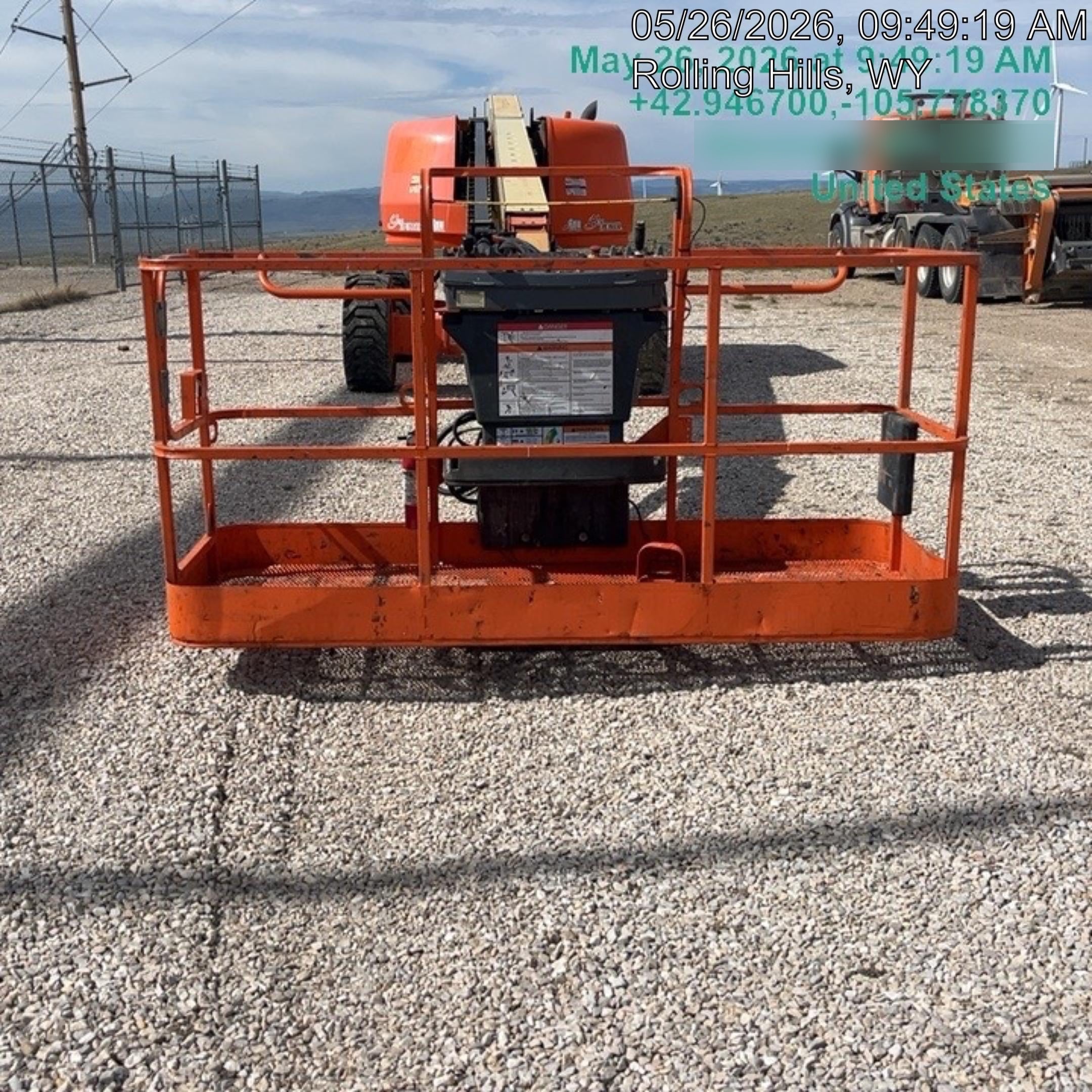2022 JLG 660SJ