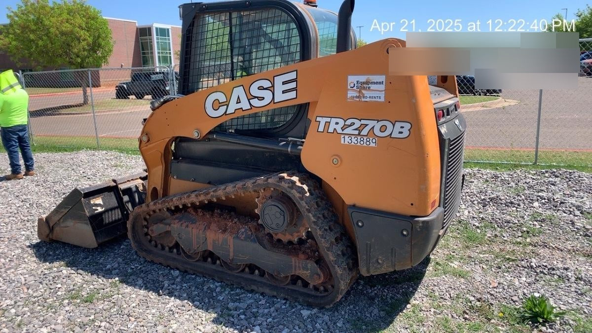 2021 CASE TV270B