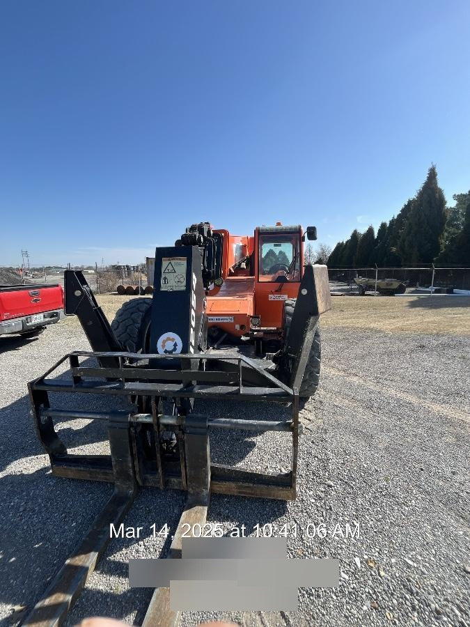 2021 JLG 12054