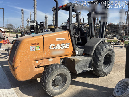 2022 CASE 588H