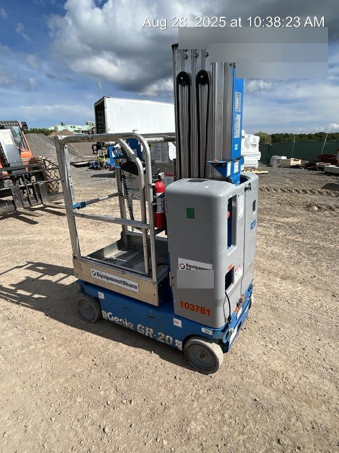 2020 GENIE GR-20