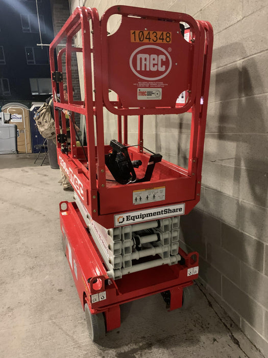 2020 MEC 1330SE Solid NM Tires, Steel Swing out Doors, LCS, Beacon, 900W Inverter