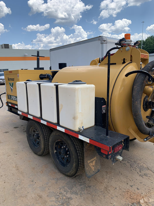 2021 Vac-Tron LP573XDT T4 Koehler Diesel Engine, 500 Gallon Debris Tank, x2 100 Gallon Water Tanks