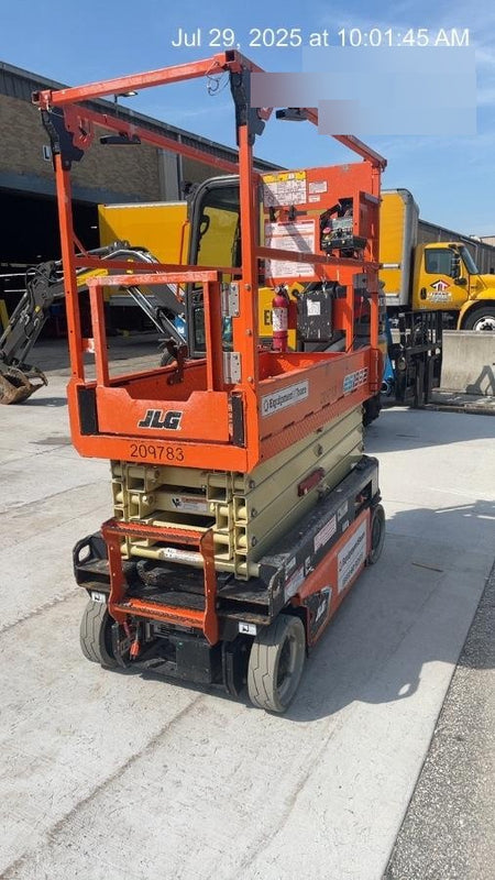 2022 JLG ES1932