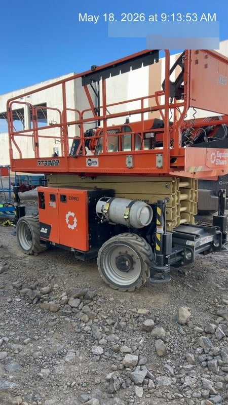 2022 JLG RT3369