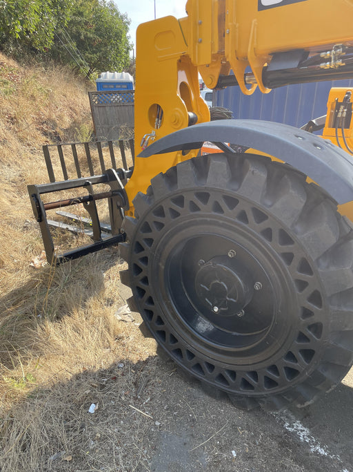 2021 Lincoln Electric Ranger 305 LPG LPG One-Pak (includes undercarriage, tank holder & tank strap) ORANGE