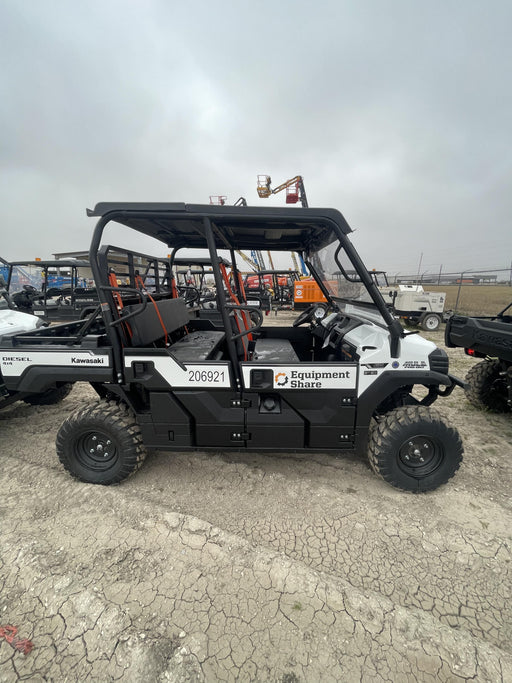 2022 Kawasaki Mule PRO-DXT Standard Options, Backup Alarm, Beacon, Plastic Hard Top, Poly Windshield, Horn Kit