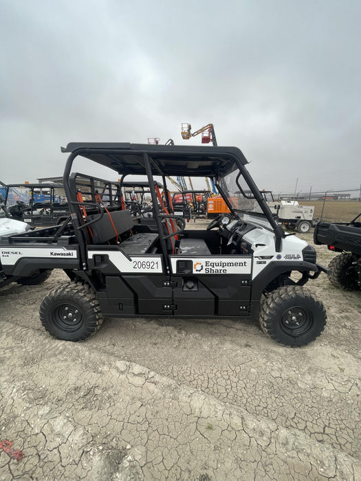2022 Kawasaki Mule PRO-DXT Standard Options, Backup Alarm, Beacon, Plastic Hard Top, Poly Windshield, Horn Kit