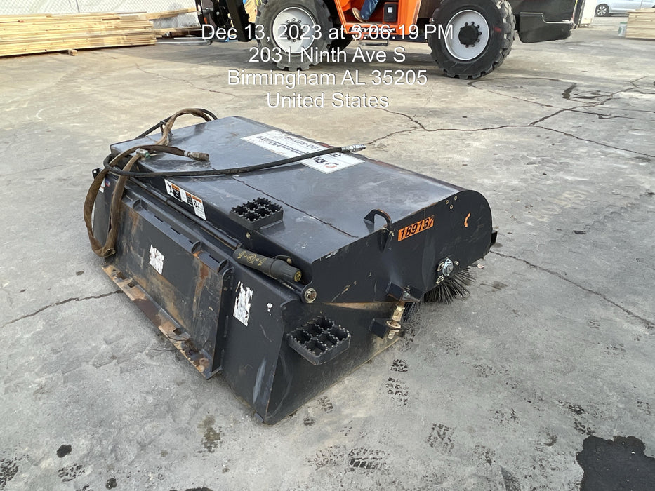 2021 PALADIN Sweepster SB72