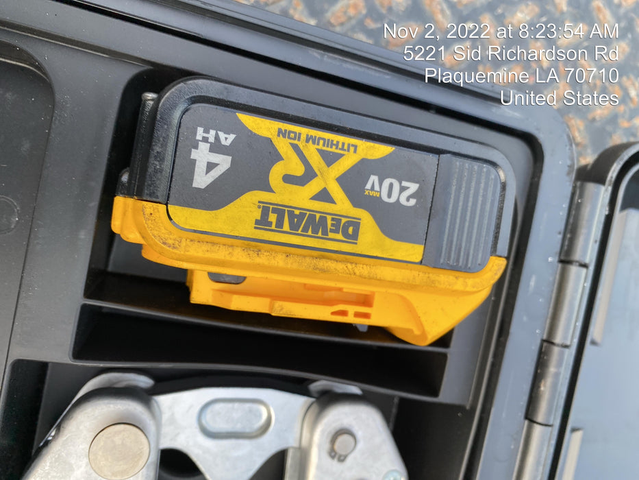 2021 DEWALT DCE350M2