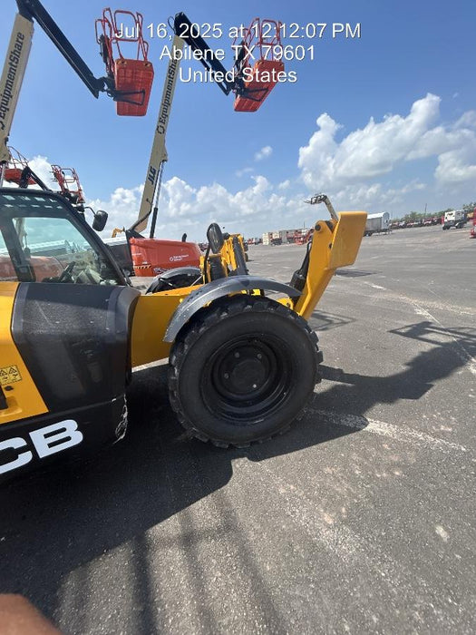 2025 JCB 510-56