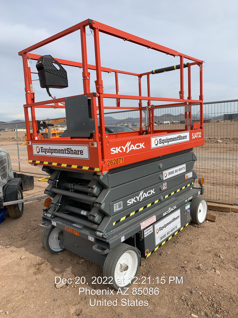 2022 SKYJACK SJ4732