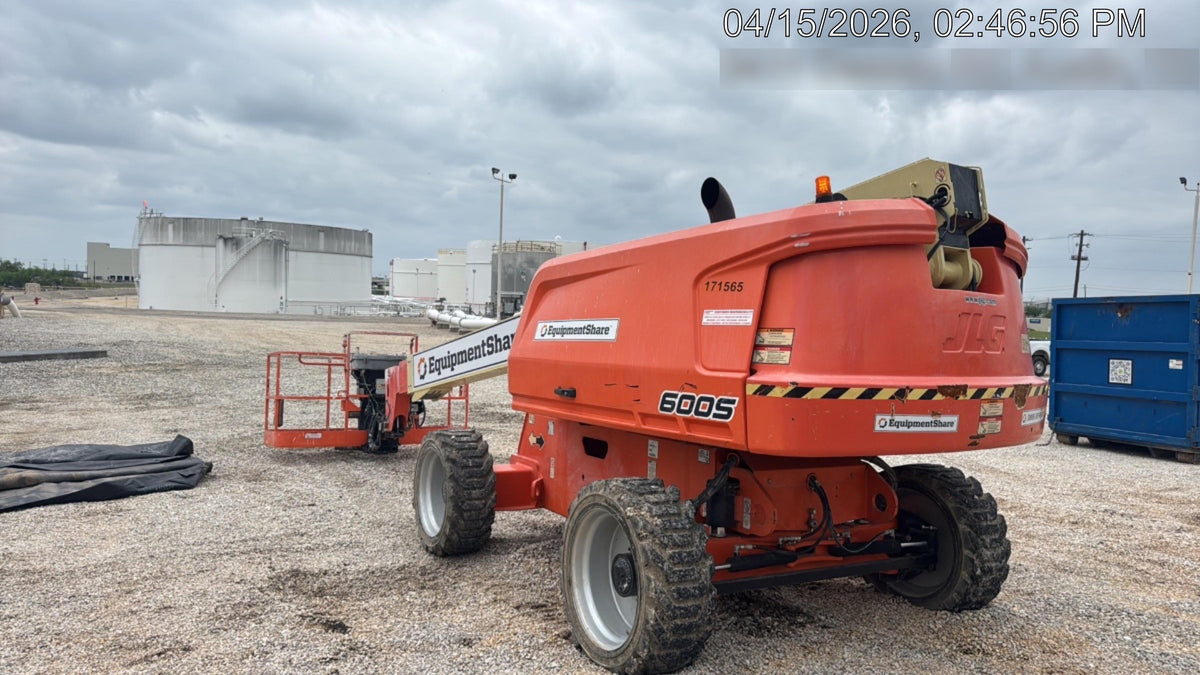 2021 JLG 600S
